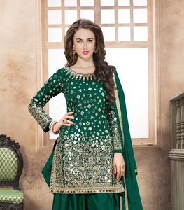 Costume Salwar Moderne Semi-Couture en Soie Tapeta Brodé pour Femme - Idéal pour les Fêtes, Mariages et Diwali - Product Image 5