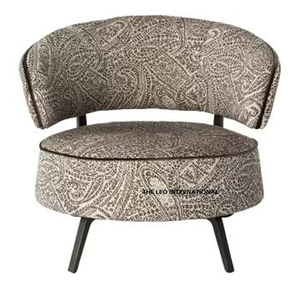 Fauteuil de détente individuel moderne de style nordique minimaliste, avec pieds en bois massif et métal, design pour salon, chaise ottoman - Product Image 1
