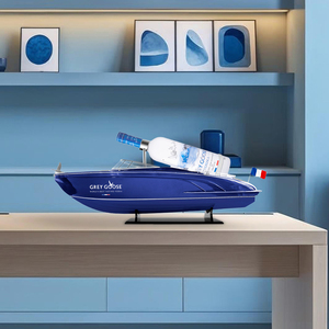 Modelo de Barco de Ganso Gris Pintado, Ecológico, Hecho a Mano, Escala Marítima, Decoración para Oficina/Hogar, Regalo Empresarial - Product Image 1