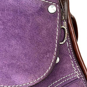 Selle de polo durable conçue pour le confort du cavalier, offrant une position équilibrée et un contrôle fiable lors de l'entraînement, des exercices et des compétitions. - Product Image 3