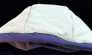 Blouson matelassé enduit pour homme avec capuche, fermeture éclair frontale, coupe-vent, décontracté, pour l'hiver, couleur unie, coupe régulière, en polyester et fourrure - Product Image 3
