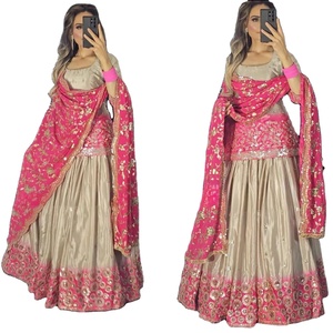 ชุดส่าหรีสำเร็จรูปสำหรับงานแต่งงานแบบอินเดียของผู้หญิง ยี่ห้อ FATEMA FASHION ผ้าชีฟองเนื้อหนักปักลายเลื่อมอย่างประณีต พร้อมเสื้อท่อนบนและกางเกงขายาว - Product Image 1