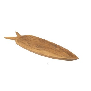 Plateau en bois conçu pour les tables à manger, les célébrations et les rassemblements, avec une fonctionnalité de service polyvalente et un attrait raffiné - Product Image 2