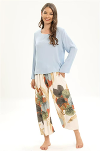 Women's Floral Print Harem <b>Pants</b> With Elastic Waist Loose Fit Ankle-Length Casual <b>Summer</b> Wear Chiffon Material - Product Image 2
