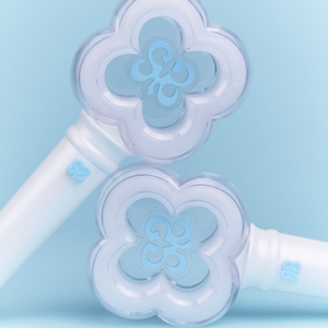 Hearts2Hearts OFICIAL FANLIGHT Libro Electrónico K-Pop (CD) con Materiales de Papel y Plástico en Coreano para Todas las Edades - Product Image 4