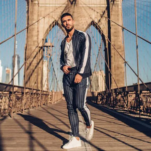 ชุดกีฬาใส่เล่นกีฬาแบบลำลอง,ชุดวิ่งจ๊อกกิ้งพิมพ์ลายใส่ได้ทั้งชายและหญิง - Product Image 2