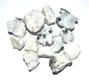 El mejor valor de Rainbow Moon Stone Rough Tumbled Stone : Rainbow Moon Stone Rough Tumbled Stone para la venta piedra semipreciosa artesanía india - Product Image 1