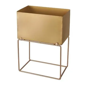 Best selling Wholesale price hand made custom design Metal Gold Vertical Rectangular Planter with Stand For Garden Decoration