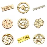 Étiquettes métalliques personnalisées pour vêtements, couleur or, sans rouille, fabriquées sur mesure pour la décoration