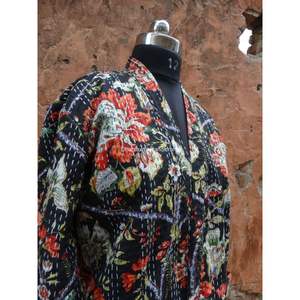 Manteau ethnique pour femmes, modèle Kantha, imprimé Floral noir, veste tissée, en coton, court, Maxi, peignoir fait à la main, vente en gros d'hiver - Product Image 3