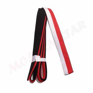 Cinturón de kárate de poliéster profesional de alta calidad, cinturones uniformes de artes marciales de color personalizados al por mayor - Product Image 3