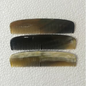 Natural buffalo horn comb for hair care - Product Image 2