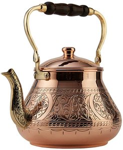 Bouilloire moderne en cuivre au design fini brillant, parfaite pour les ustensiles de cuisine de table, thé et café servant un produit élégant - Product Image 4