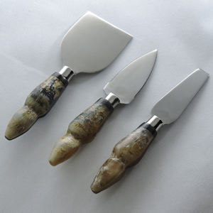 3 pièces en résine avec poignée créative et couteaux à fromage en acier inoxydable avec ensemble de couteaux à fromage plaqués argent Outils à fromage - Product Image 5