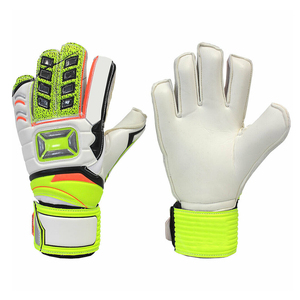 Gants de gardien de but de football en cuir, antidérapants, protection des doigts, sangle de poignet réglable, gants de sport unisexes - Product Image 1
