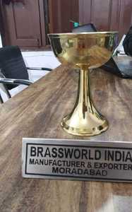 Brassworld ถ้วยทองเหลืองขัดเงาขนาดใหญ่ของอินเดียและรูปปั้นทางศาสนาของใช้ในโบสถ์ - Product Image 6