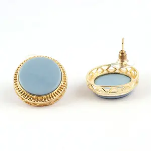 Design speciale stile unico forma rotonda orecchino a perno opale blu naturale placcato oro/argento orecchini a bottone fatti a mano regalo per donna