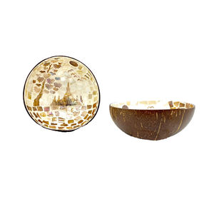Meilleure vente Bol en noix de coco fait main avec nacre Souvenir fait main du Vietnam - Product Image 2