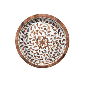 Artesanías de calidad, bandeja de servicio con incrustaciones de resina de madera de Acacia, bandeja de mesa de centro decorativa con incrustaciones de fregona para uso doméstico-Comprar en India - Product Image 3