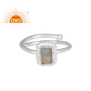 Bague en argent Sterling 925, vente en gros, accessoire pour femmes, fait à la main, coupe rectangulaire, pierres précieuses Labradorite, vente en gros - Product Image 1