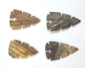 Obtenez des pointes de flèche en croix sculptées | Acheter des pointes de flèche en croix sculptées | Pointes de flèche en croix sculptées à vendre Pointes de flèche en agate indienne de guérison - Product Image 1