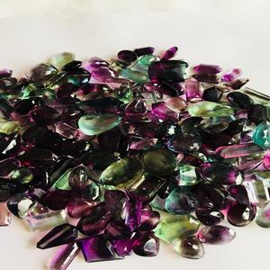 Pierre précieuse lâche de fluorite naturelle de qualité AAA certifiée IGI traitée thermiquement - Product Image 2