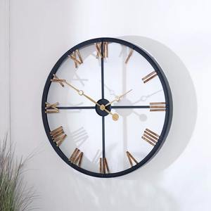 Grande horloge murale en noir et argent, finition pour décoration, vente en gros, - Product Image 1