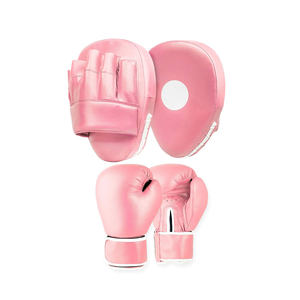 Guantes de boxeo de cuero PU profesionales de alta calidad Accesorio de entrenamiento versátil y duradero - Product Image 6