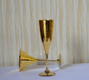 Celebración de copas de vino real de lujo de diseño de lujo de estilo indio caliente mira copas de vino para la boda y fiesta suministros - Product Image 6