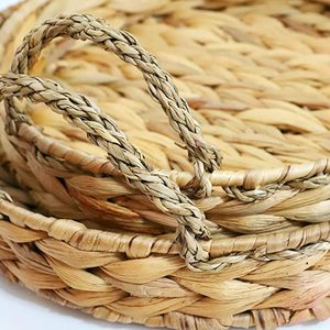 Juego de 2 bandejas de ratán para servir Diseño tejido Premium Acabado natural Perfecto para servir té, café y comida - Product Image 6