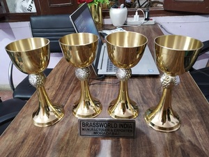 Mascara plaqué or, fournitures pour église, église - Product Image 4