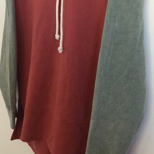 เสื้อฮู้ดผู้ชายคุณภาพสูง ผ้าฝ้ายฟลีซ 100% สำหรับฤดูหนาว ปักลายเรียบๆ  โลโก้แบบกำหนดเอง ดีไซน์สีบล็อก ระบายอากาศได้ดี - Product Image 6