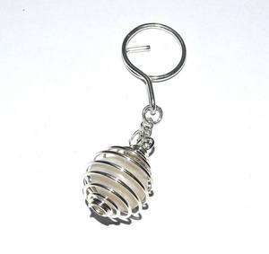 Pierre précieuse de guérison Agate blanche dégringolée porte-clés personnalisé porte-clés en métal avec motif numérique - Product Image 1