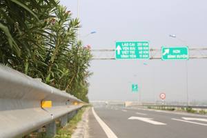 Guardrail เครื่องขึ้นรูปทางหลวง,เครื่องขึ้นรูปม้วนสำหรับการจราจรบนถนนปลอดภัยราวป้องกันทางหลวงลำแสงลูกฟูก - Product Image 4