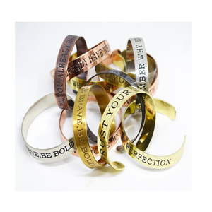 Bracelet en cuivre gravé à la main avec points métalliques, collection Inde, monde fantastique, bijoux en laiton, collection décembre 2026 - Product Image 4