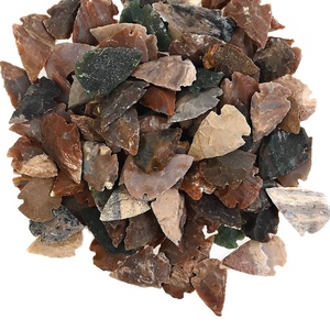 Punta de flecha de piedra natural de excelente calidad para trabajo energético y recolección espiritual disponible al mejor precio de mercado - Product Image 3
