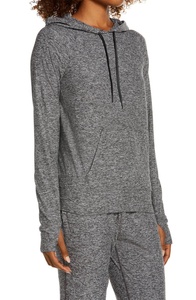 Pull à Capuche Imprimé pour Femme, Style Hiver, Prix Bas, Personnalisable (Couleur & Logo) – Position Avant – Grande Vente - Product Image 3