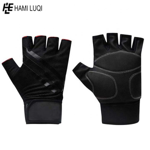 wholesale Outdoor Comfortable Gym Training sports Neoprene breathable <b>fitness</b> <b>gloves</b> - Product Image 2