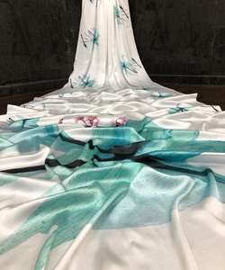 Sari en soie brodé de conception originale pour les fêtes, avec pièce de chemisier, bordure en dentelle de soie douce, sari pour mariage, vêtement pour femmes, dernier modèle - Product Image 2