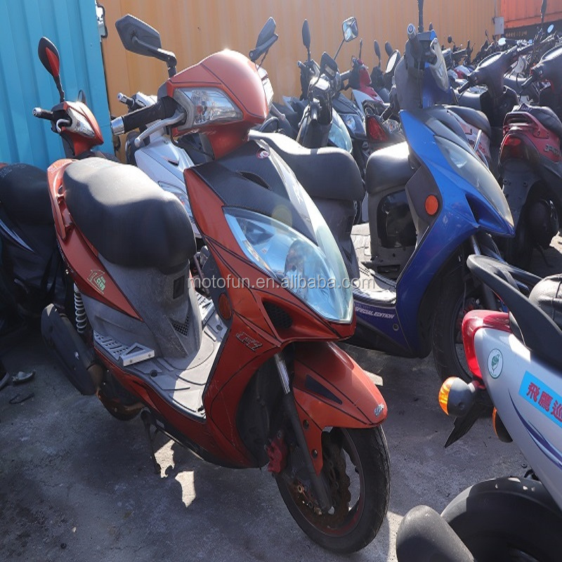Подержанный газовый Мотоцикл Скутер Kymco Racing 150cc, Тайвань