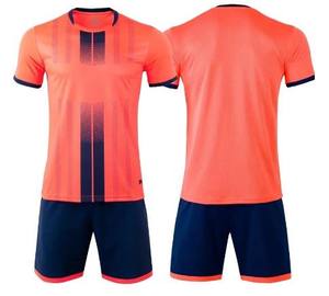 2023 meilleure qualité Logo personnalisé football entraînement maillot ensemble respirant nouveau Style uniforme fabriqué au Pakistan pour garçons en gros - Product Image 5