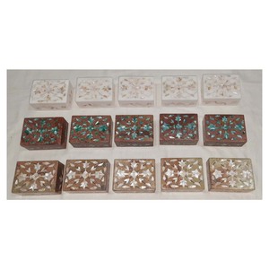 กล่องของขวัญแบบฝังด้วยไม้ม็อบหินอ่อน/หินสบู่ดีไซน์แตกต่างกัน - Product Image 1