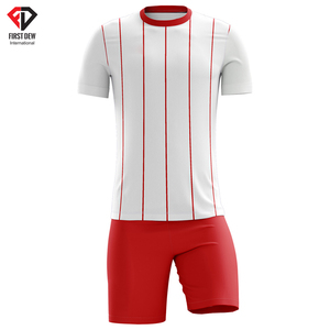 En gros 100% Polyester Personnaliser Entièrement Sublimation Imprimé Offre Spéciale Top Meilleure Vente Pakistanais Fait Ensemble Uniforme De Football Pour Les Hommes - Product Image 5