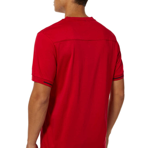 เสื้อยืดผู้ชาย OEM ผ้าฝ้าย 95% ผสมอีลาสเทน 5% ทรงโค้งชายเสื้อ เสื้อยืดคอกลมทรงยาวสำหรับผู้ชาย - Product Image 4