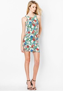 OEM/ODM fabricante florales sin respaldo sexy mujeres ropa cóctel bodycon mini vestido hecho en Vietnam - Product Image 4