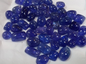 ทันซาไนต์ธรรมชาติอัญมณี Cabochon เรียบคุณภาพสูงสุดการทํา - Product Image 2