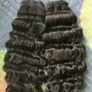 Extensions de cheveux ondulés Tyagi Model 153, cheveux Remy alignés sur les cuticules, cheveux brésiliens à ondulations profondes, qualité supérieure, cheveux ondulés non traités - Product Image 2