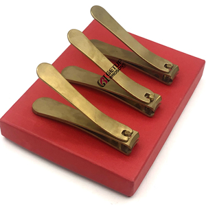 เครื่องตัดเล็บหนังกำพร้าสแตนเลสสตีลเครื่องตัดเล็บพลาสมาสีทองพร้อมโลโก้และสีที่กำหนดเอง - Product Image 1