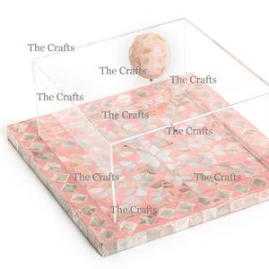 Plateau de service en bois et nacre avec couvercle en acrylique pour les dattes de dessert et les chocolats - Product Image 2