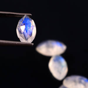 Pierre de lune naturelle, Rose arc-en-ciel,, prix de gros, taille d'étalonnage, 8x6mm, pour la fabrication de bijoux - Product Image 2